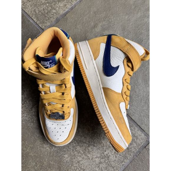 NIKE Air Force 1 High ’07 LV8 Wheat White Navy DO6729-700 Sz 5.5Y AF1 - Picture 1 of 7